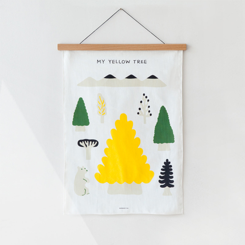 웜그레이테일 포스터 My Yellow TreeBlack Fabric Poster