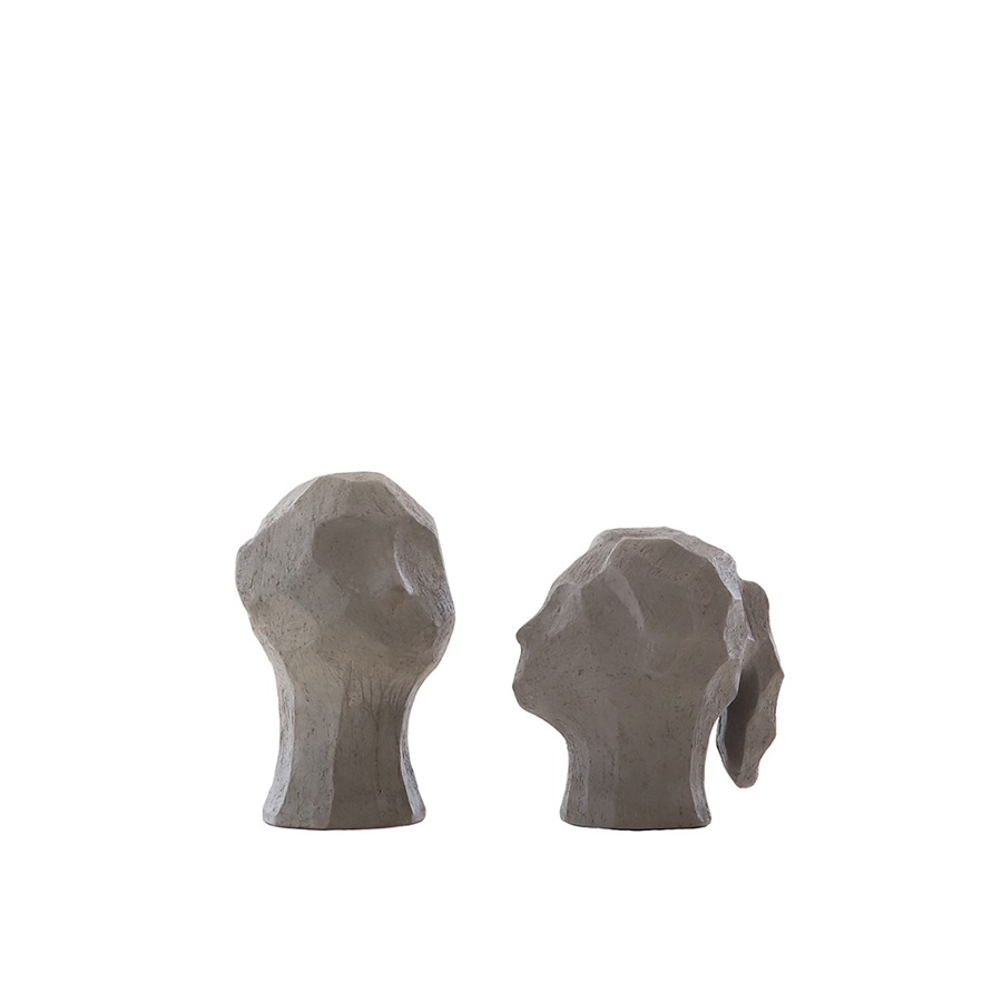 쿠이 디자인 베네딕트 &amp; 아말 조각품 Sculpture Benedict &amp; Amal Graphite
