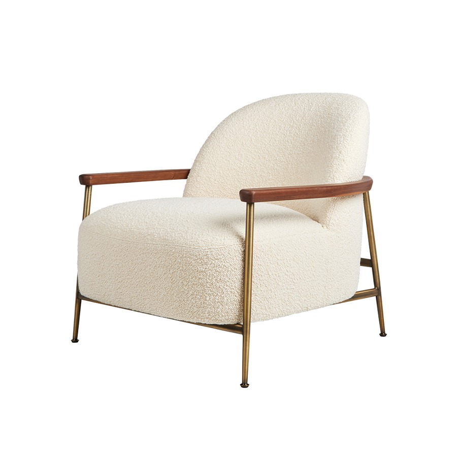 구비 세쥬 라운지 체어 Sejour Lounge Chair Fully Upholstered, Brass / Walnut / Karakorum 001