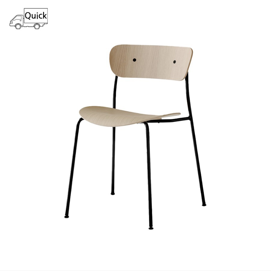 앤트레디션 파빌리온 체어 AV1 Pavilion Chair AV1 Black / Lacquered Oak / Black Fitting